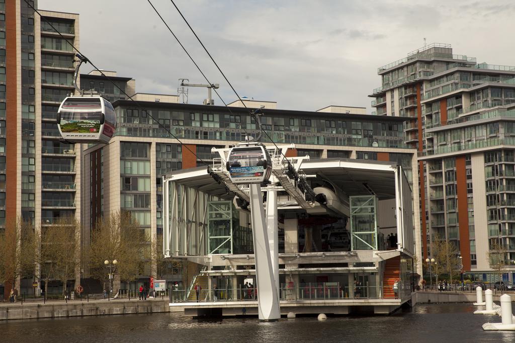 Royal Victoria Docks Apartamento Londres Exterior foto
